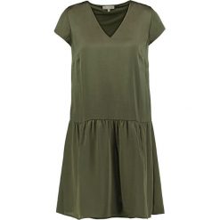 Sukienka w kolorze khaki. Brązowe sukienki damskie Gerry Weber. W wyprzedaży za 173.95 zł.