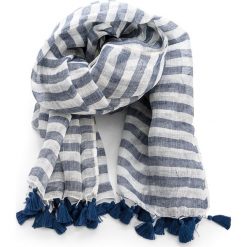 Szal WEEKEND MAXMARA - Capua 55410484600 Ultramarine. Szaliki i chusty damskie marki WEEKEND MaxMara. W wyprzedaży za 259.00 zł.