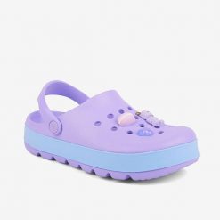 Klapki damskie Coqui. Fioletowe klapki damskie Coqui, bez wzorów, bez obcasa. Za 148.99 zł.