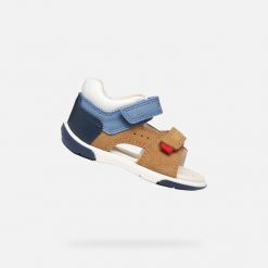 Sandały GEOX B SANDAL ZAPITO BOY Brązowy. Brązowe sandały męskie Geox, ze skóry, bez zapięcia. Za 207.99 zł.