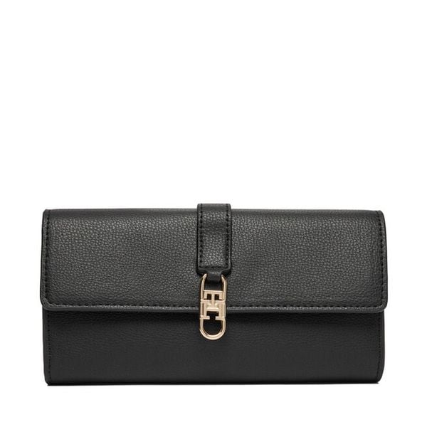 Portfel Tommy Hilfiger. Czarne portfele damskie Tommy Hilfiger, bez wzorów. Za 289.99 zł.