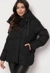 Czarna Kurtka Pikowana z Kapturem Vertigara. Czarne kurtki damskie Born2be, l, bez wzorów, z jeansu, z kapturem. Za 159.99 zł.