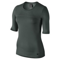 Nike Koszulka Treningowa W Np Hprcl Top Ss M. Koszulki sportowe damskie marki Nike. W wyprzedaży za 139.00 zł.