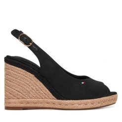 Espadryle Tommy Hilfiger. Czarne sandały damskie Tommy Hilfiger, bez wzorów, bez obcasa, bez zapięcia. Za 359.99 zł.