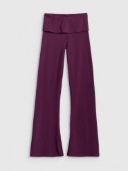 4F Legginsy z rozszerzanymi nogawkami damskie - fioletowe L. Fioletowe legginsy damskie 4f, l, bez wzorów, z dzianiny. Za 129.99 zł.