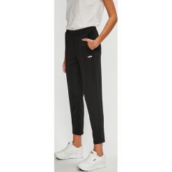 Fila - Spodnie. Czarne legginsy damskie Fila, l, bez wzorów, z dzianiny. W wyprzedaży za 199.90 zł.