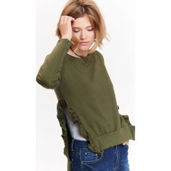 BLUZA NIEROZPINANA DAMSKA Z OZDOBNYMI ROZCIĘCIAMI I FALBANKAMI PO BOKACH. Bluzy damskie marki TROLL. W wyprzedaży za 39.99 zł.