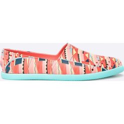 Native - Tenisówki dziecięce Verona Junior Big Print Snaper. Czerwone trampki i tenisówki dziewczęce Native, bez wzorów, z materiału. W wyprzedaży za 139.90 zł.