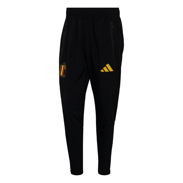 Spodnie Belgium Tiro Tech. Czarne spodnie sportowe męskie Adidas, bez wzorów, z dresówki, do piłki nożnej. Za 329.00 zł.