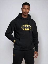 Bluza hoodie z nadrukiem Batman - czarny. Czarne bluzy męskie Sinsay, l, bez wzorów, bez kaptura. Za 69.99 zł.