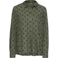 Bluzka "boxy" bonprix oliwkowo-czarny z nadrukiem. Bluzki damskie bonprix. Za 37.99 zł.
