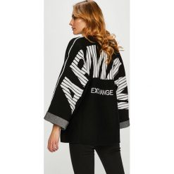 Armani Exchange - Kardigan. Kardigany damskie marki Armani Exchange. W wyprzedaży za 499.90 zł.