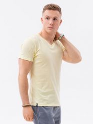 Klasyczna męska koszulka z dekoltem w serek BASIC - jasnożółty V14 S1369 - XXL. Żółte t-shirty męskie Ombre Clothing, m, bez wzorów, z jeansu, klasyczne, bez kołnierzyka. W wyprzedaży za 29.99 zł.
