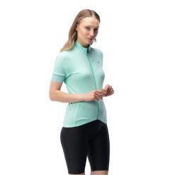 Damska Koszulka Kolarska Eirwen. Zielone koszulki sportowe damskie MARTES ESSENTIALS, l, bez wzorów, z elastanu, bez kołnierzyka, bez ramiączek, na fitness i siłownię. Za 101.99 zł.