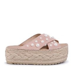 Espadryle Eva Minge. Czerwone espadryle damskie Eva Minge, bez wzorów, bez obcasa, bez zapięcia. Za 499.99 zł.