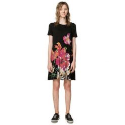 Desigual Kobiety Ubierają Vest Aristo 18Swvk05 2000 (Rozmiar M). Spódnice damskie marki Desigual. W wyprzedaży za 156.00 zł.