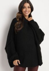Czarny Golf z Wełną o Kroju Oversize Avalentirae. Czarne swetry damskie Born2be, na zimę, bez wzorów, z wełny, bez kołnierzyka, bez ramiączek, bez kaptura. Za 199.99 zł.