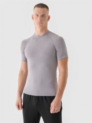 4F Koszulka treningowa bezszwowa szybkoschnąca męska 4F x Robert Lewandowski - szara L/XL. Szare koszulki sportowe męskie 4f, l, bez wzorów, z dzianiny, bez kołnierzyka, bez ramiączek, na fitness i siłownię. W wyprzedaży za 79.99 zł.