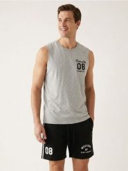 Piżama dwucześciowa bez rękawów z domieszką wiskozy - wielobarwny. Piżamy męskie Sinsay, l, bez wzorów, z wiskozy, bez ramiączek. Za 29.99 zł.