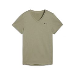 Damska koszulka TAD ESSENTIALS z dekoltem w serek PUMA. Zielone t-shirty damskie Puma, m, bez wzorów, z dżerseju, eleganckie, bez kołnierzyka. Za 120.45 zł.
