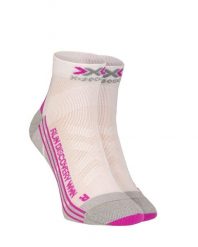 Skarpety damskie biegowe X-Socks Run Discovery 4.0. Białe skarpety damskie X-Socks, bez wzorów, z materiału. Za 50.00 zł.
