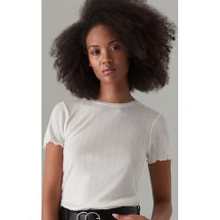 Koszulka z wełną - Biały. T-shirty damskie marki Mohito. Za 49.99 zł.