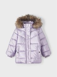 NAME IT Kurtka zimowa 13218548 Fioletowy Regular Fit. Fioletowe buty zimowe dziewczęce Name it, bez wzorów, z syntetyku, bez zapięcia. Za 349.99 zł.
