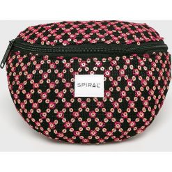 Spiral - Nerka. Walizki damskie marki Spiral. W wyprzedaży za 59.90 zł.