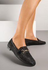 Czarne Mokasyny z Ażurową Cholewką i Klamerką Falionisa. Czarne mokasyny damskie Renee, eleganckie. Za 59.99 zł.