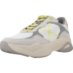 Buty MUNICH SABBIA Biały. Białe obuwie sportowe damskie munich, bez wzorów, ze skóry, na fitness i siłownię. Za 303.95 zł.