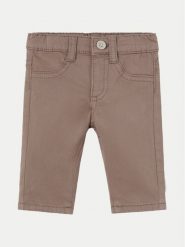 Mayoral Spodnie materiałowe 2524 Brązowy Regular Fit. Brązowe spodnie materiałowe dla chłopców Mayoral, bez wzorów, z bawełny. Za 59.99 zł.