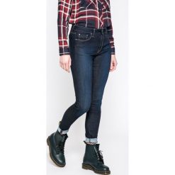 Pepe Jeans - Jeansy Regent. Jeansy damskie Pepe Jeans. W wyprzedaży za 179.90 zł.