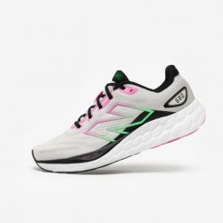 Buty do biegania damskie New Balance Fresh Foam X 680 V8. Obuwie sportowe damskie New Balance, bez wzorów, do biegania. W wyprzedaży za 399.99 zł.
