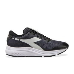 Buty biegowe damskie DIADORA KURUKA 5 W. Czarne obuwie sportowe damskie Diadora, bez wzorów, do biegania. Za 119.99 zł.