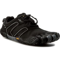 Buty VIBRAM FIVEFINGERS - V-Trail 17M6901 Black/Grey. Buty sportowe męskie marki Vibram Fivefingers. W wyprzedaży za 389.00 zł.