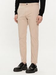 Hugo Chinosy David222D 50468314 Beżowy Slim Fit. Brązowe eleganckie spodnie męskie Hugo, m, bez wzorów, z bawełny. Za 419.99 zł.