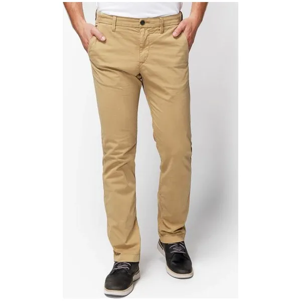 Timberland Spodnie Squam Lake Straight Stretch , beżowy, rozmiar 38/32. Brązowe spodnie sportowe męskie Timberland, bez wzorów, z bawełny. W wyprzedaży za 259.99 zł.