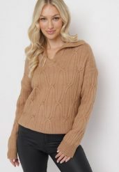 Brązowy Klasyczny Sweter w Ozdobny Splot Mulls. Brązowe swetry damskie Born2be, bez wzorów, z dzianiny, klasyczne, bez kołnierzyka, bez ramiączek, bez kaptura. Za 54.99 zł.