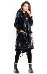Czarna Pikowana Kurtka Typu Parka z Połyskiem. Czarne kurtki damskie Awama, l, bez wzorów, z materiału, bez kaptura. Za 479.90 zł.