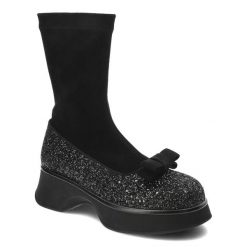Czarne Botki Sca'Viola Eleganckie Błyszczące Obuwie Damskie Premium. Czarne kozaki damskie Sca'viola, z materiału, przed kolano, bez obcasa. Za 359.00 zł.