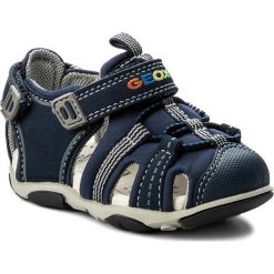 Sandały GEOX - B S.Agasim B. D B721AD 01550 C0661 M Navy/Grey. Sandały chłopięce marki Geox. W wyprzedaży za 149.00 zł.