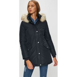 Tommy Hilfiger - Kurtka puchowa. Niebieskie kurtki damskie Tommy Hilfiger, l, bez wzorów, z futra, z kapturem. W wyprzedaży za 899.90 zł.