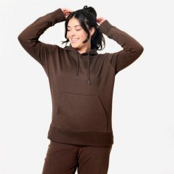 Bluza z kapturem damska Domyos Gym & Pilates. Brązowe bluzy sportowe damskie DOMYOS, m, bez wzorów, z bawełny, z kapturem, na fitness i siłownię. Za 99.99 zł.