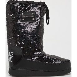 Love Moschino - Śniegowce. Czarne śniegowce i trapery damskie Love Moschino, z materiału. Za 779.90 zł.