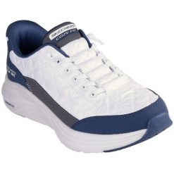 Buty sportowe męskie Skechers Contour Foam Cozy. Białe buty sportowe męskie Skechers, z syntetyku, bez zapięcia. Za 490.00 zł.