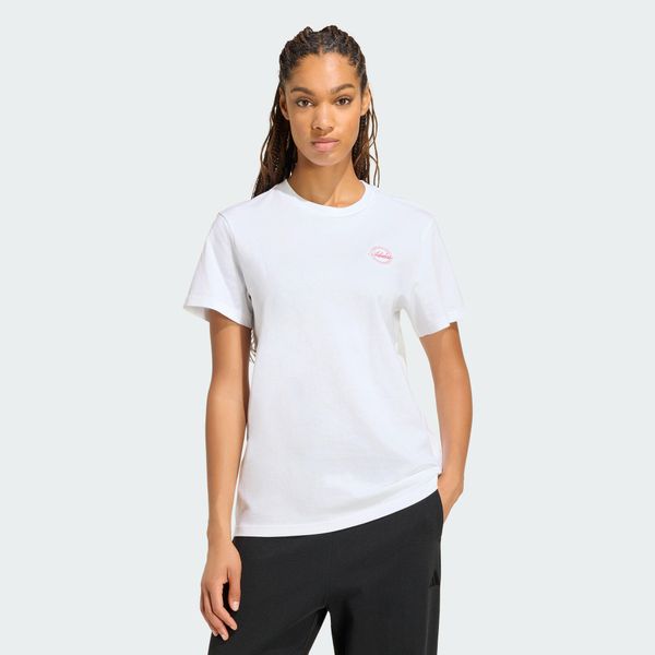 Koszulka Travel Loose Graphic. Białe t-shirty damskie Adidas, l, bez wzorów, z bawełny, klasyczne, bez kołnierzyka. Za 129.00 zł.