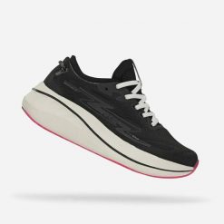 Disabled. Czarne obuwie sportowe damskie ATOM, bez wzorów, do biegania. Za 418.75 zł.