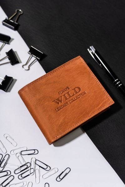Always Wild Duży portfel męski ze skóry naturalnej w orientacji poziomej - Always Wild NoSize. Portfele męskie Always Wild, bez wzorów, ze skóry. Za 89.91 zł.