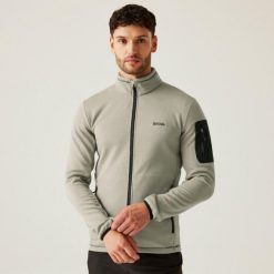 Kurtka z kapturem softshell z zamkiem Regatta Aldean. Brązowe kurtki męskie Regatta, m, bez wzorów, z materiału, z kapturem. Za 243.50 zł.