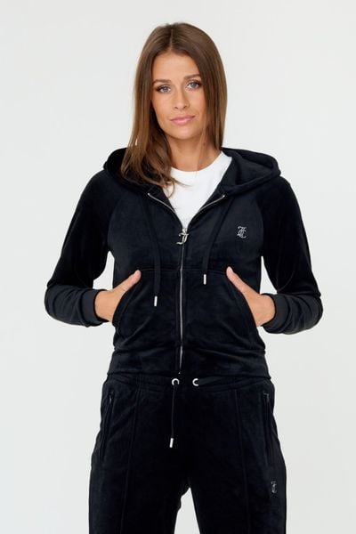 JUICY COUTURE Czarna damska bluza Madison, Rozmiar S. Czarne bluzy damskie Juicy Couture, s, z aplikacjami, z materiału, z kapturem. W wyprzedaży za 265.99 zł.